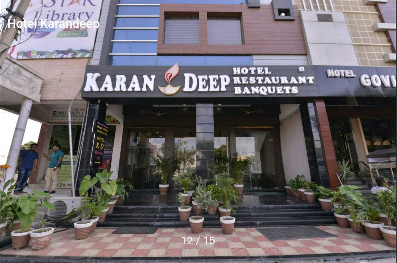 Hotel Karandeep Hisār Exteriör bild